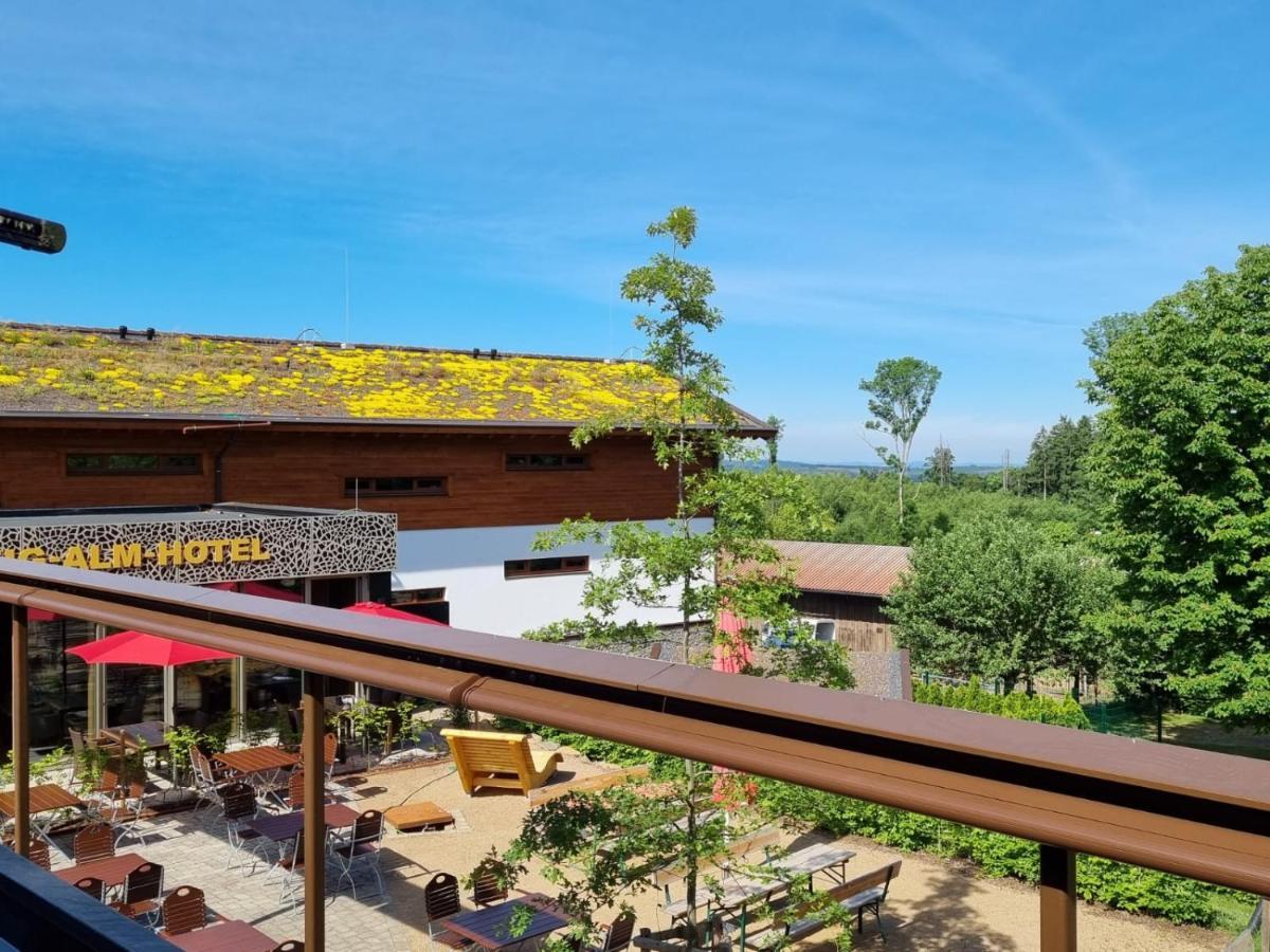 Steig-Alm Hotel Superior Bad Marienberg Eksteriør billede